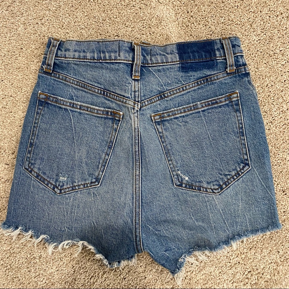 Abercrombie, Ultra High Rise Shorts, NWOT - Picture 2 of 3
